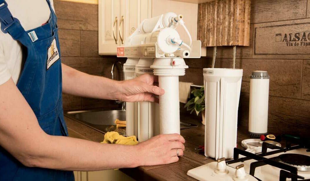 How to Clean a Water Filter? An Step-by-Step Guide